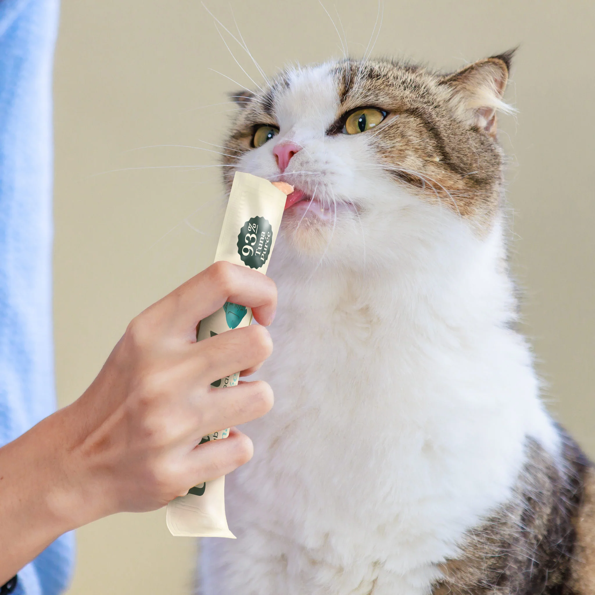 Tuna Puree Lickable Cat Treats 7x15g - Image 5